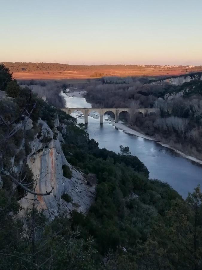 Le Patio Du Murier Vers Pont du Gard Luaran gambar